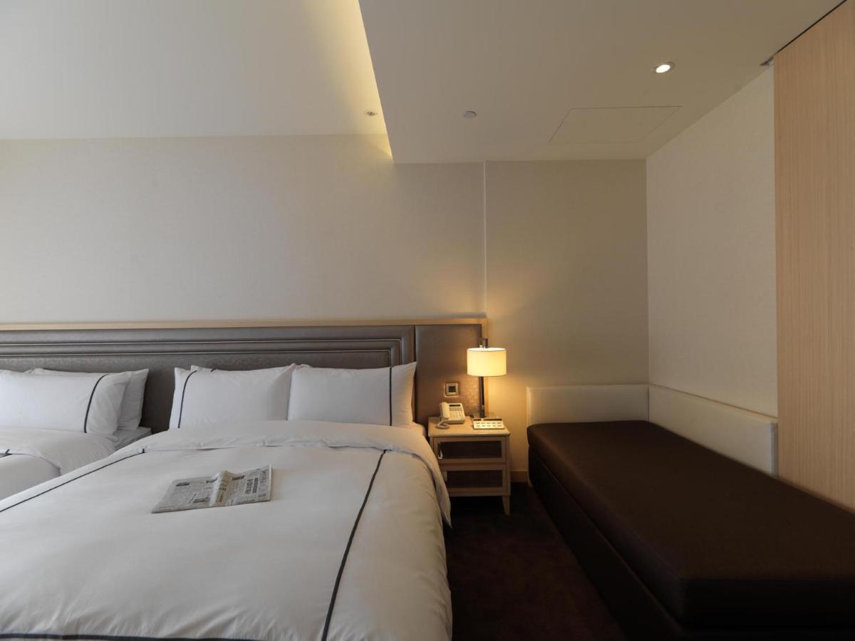 K Hotel Taipei Songjiang Exterior photo