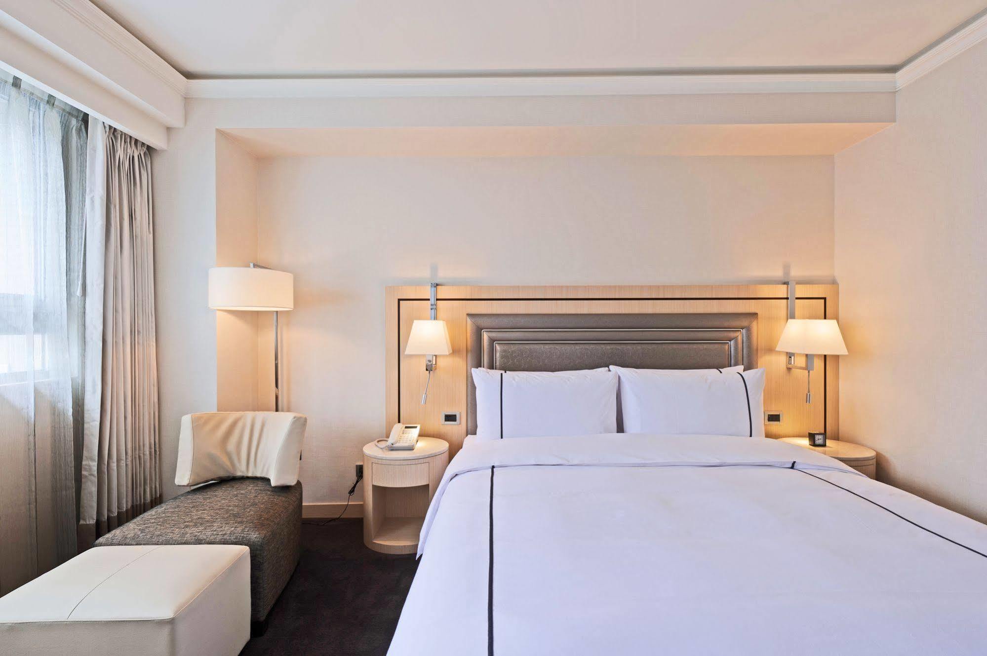K Hotel Taipei Songjiang Exterior photo